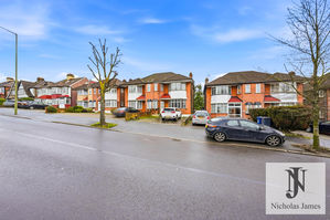 Photo 33- click for photo gallery